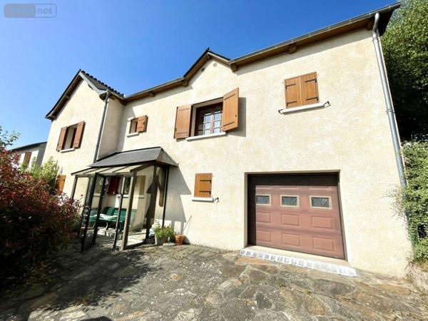 Maison à vendre à Saint-Chély-d'Apcher en Lozère (48200), ref : 48032-187