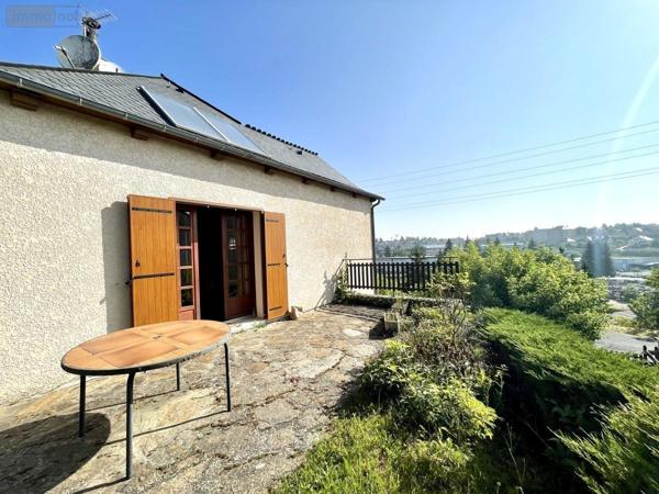 Maison à vendre à Saint-Chély-d'Apcher en Lozère (48200), ref : 48032-187