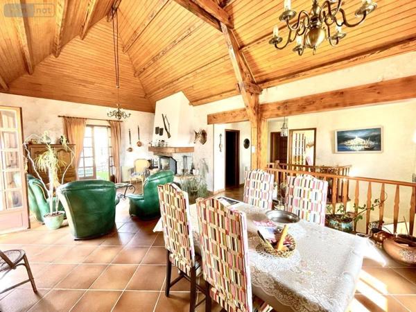 Maison à vendre à Saint-Chély-d'Apcher en Lozère (48200), ref : 48032-187