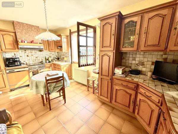 Maison à vendre à Saint-Chély-d'Apcher en Lozère (48200), ref : 48032-187