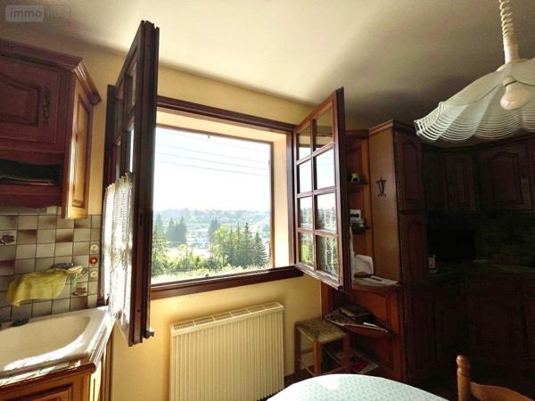 Maison à vendre à Saint-Chély-d'Apcher en Lozère (48200), ref : 48032-187