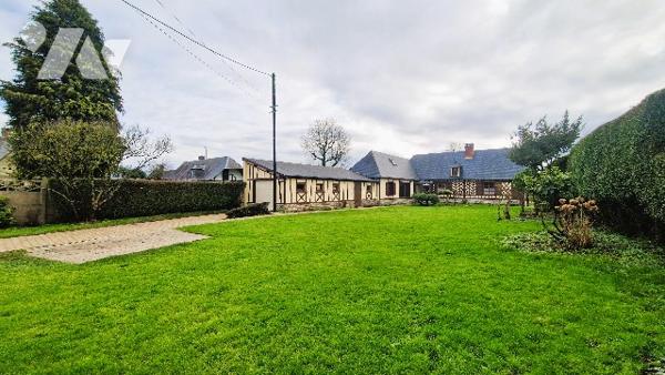 Maison rénovée style normand – Vivez confortablement de plain-pied !