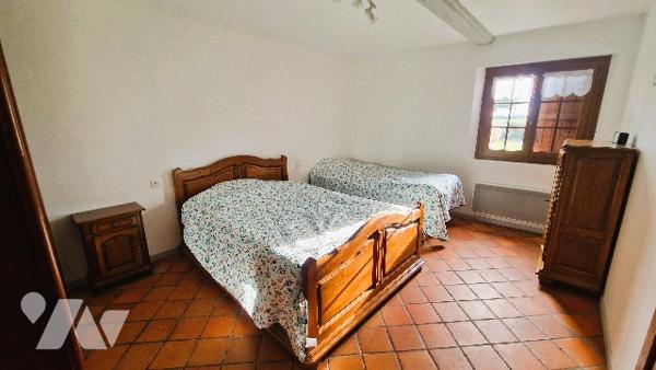 Maison rénovée style normand – Vivez confortablement de plain-pied !