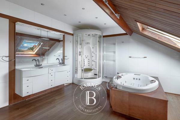 Batz-sur-Mer, Maison 4 Chambres -  180 m² à vendre