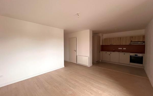 Appartement à louer    2 pièces •  Armentières