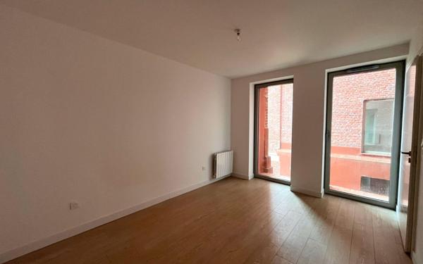 Appartement à louer    2 pièces •  Armentières
