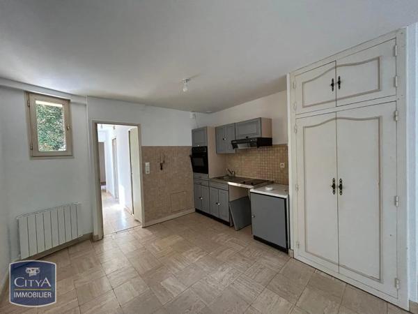 Appartement à louer 2 pièces 53.35m² Laval (53000)