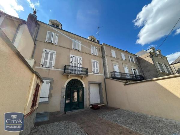 Appartement à louer 2 pièces 53.35m² Laval (53000)