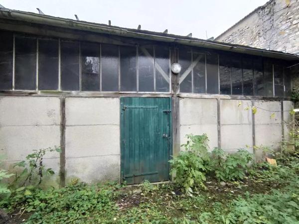 Vente Terrain 593 m2 à Neuilly-Saint-Front