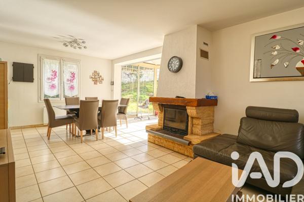 Maison à vendre 7 pièces 135 m² Jouy-le-Moutier