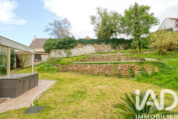 Maison à vendre 7 pièces 135 m² Jouy-le-Moutier