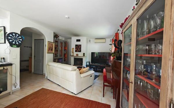 Maison à vendre    5 pièces • 98 m2 Cagnes-sur-Mer