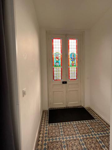 Appartement  T2 de charme entièrement rénové avec parking