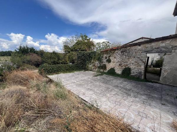 Maison à vendre |  Léguillac-de-Cercles |  4 pièces | 114 m²