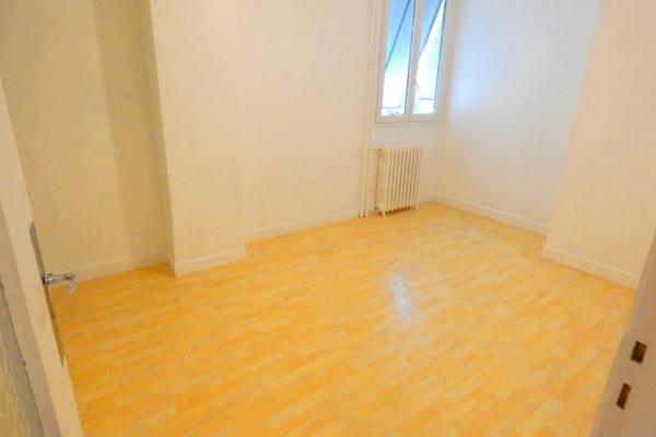 T3 ASCENSEUR BALCON Aurillac (15000)