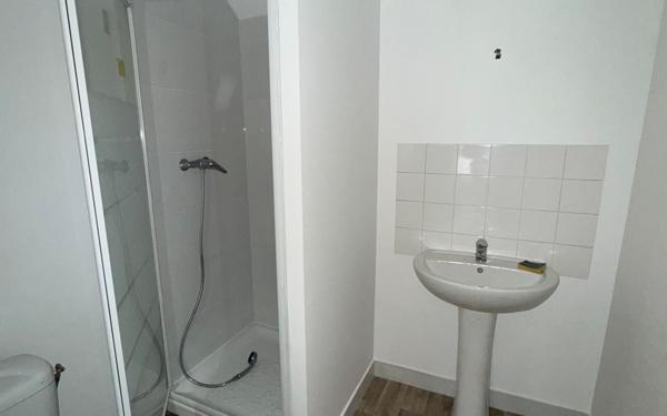 Appartement à louer    2 pièces •  Varreddes