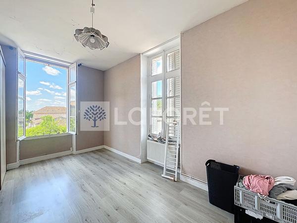Achat maison près de MARTAIZE - 6 pièce(s) - 255 m² - 130 000 €