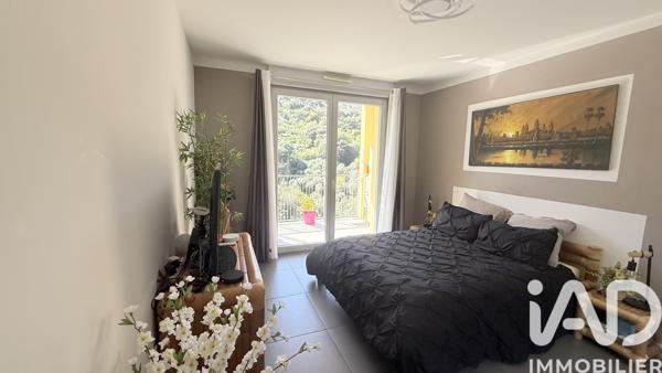 Appartement à vendre 4 pièces 92,32 m² Menton