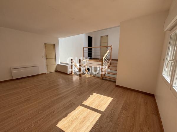 APPARTEMENT À VENDRE DE 4 PIÈCES DE 155,00 M²