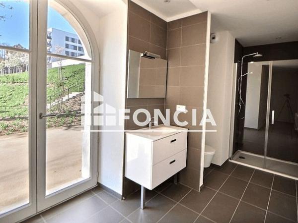 Location Appartement 6 pièces 184.68 m² - 31 RUE SOEUR BOUVIER Lyon 69005
