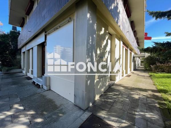 À vendre Local commercial 1 pièce - Grenoble 38000