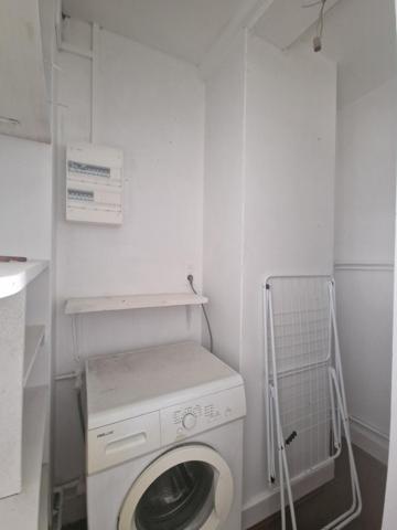 Grand T4 lumineux entièrement refait, au cœur de ville