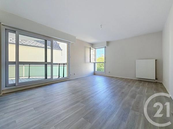 Appartement à vendre  4 pièces - 77 m 2   GUERET  - 23