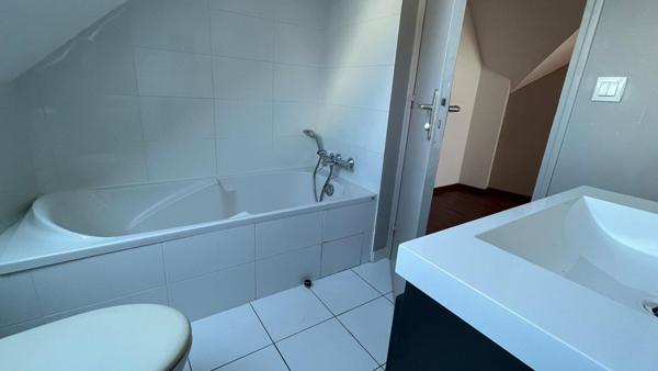 LA Turballe - Appartement T3 d'environ 80 m² utiles