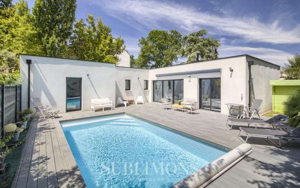 Maison 7 pièces 180 m²