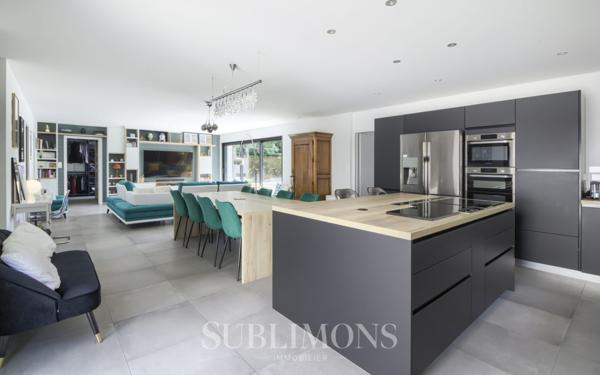 Maison 7 pièces 180 m²