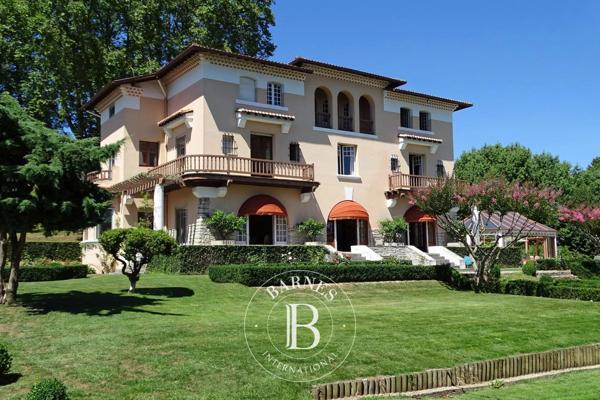 Bayonne, Maison  560 m² à vendre