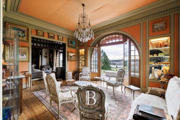 Bayonne, Maison  560 m² à vendre