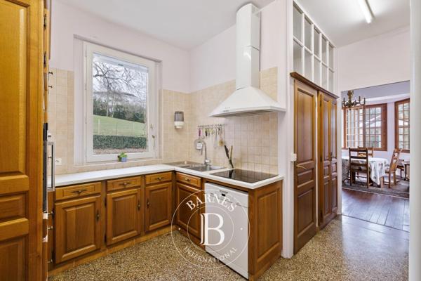 Bayonne, Maison  560 m² à vendre