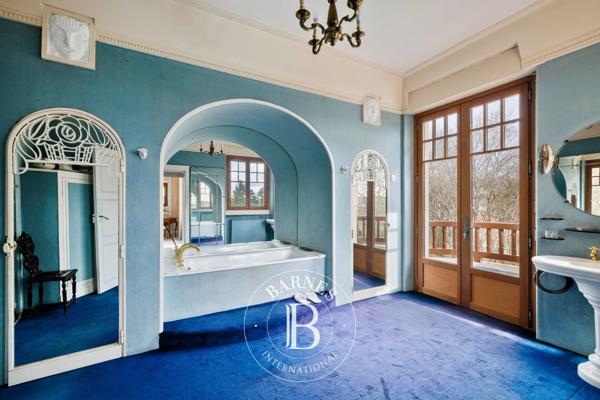 Bayonne, Maison  560 m² à vendre