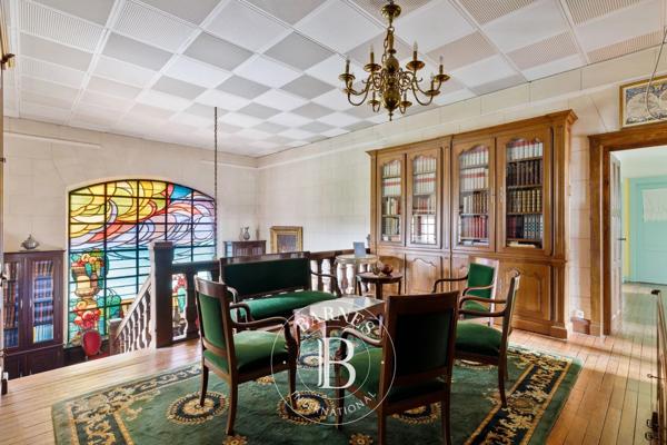 Bayonne, Maison  560 m² à vendre