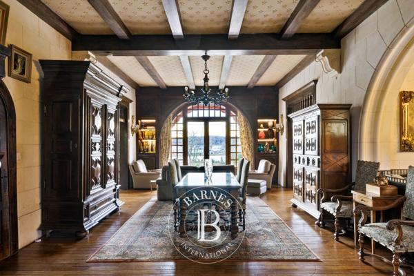 Bayonne, Maison  560 m² à vendre
