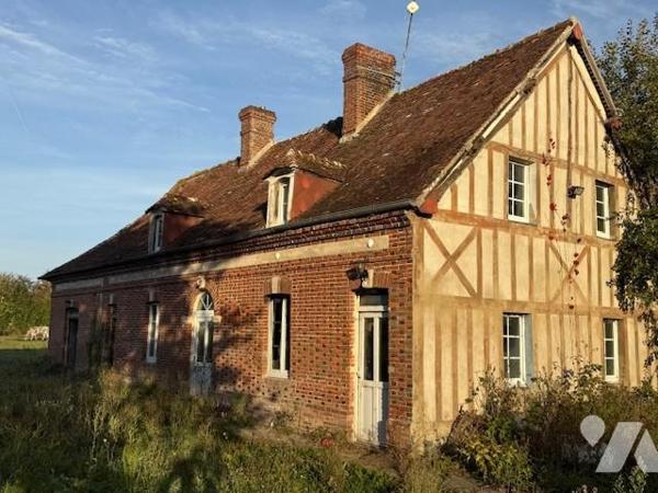 PROCHE ORBEC MAISON A RESTAURER BEAUX VOLUMES