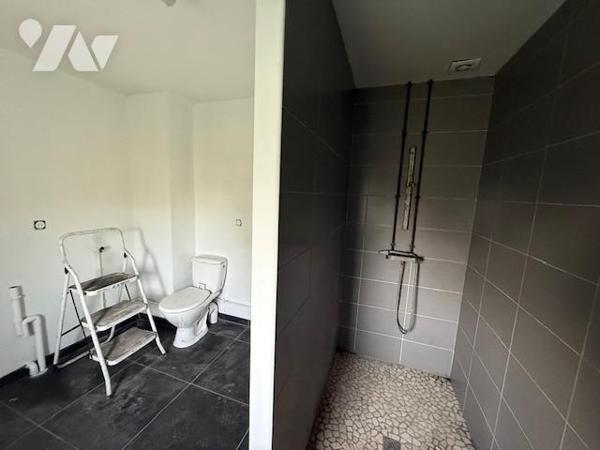 PROCHE ORBEC MAISON A RESTAURER BEAUX VOLUMES