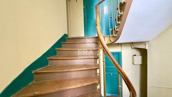 A VENDRE 2P RENOVE 26M2 CALME ET ENSOLEILLE CANAL ST MARTIN GONCOURT PARIS 10E