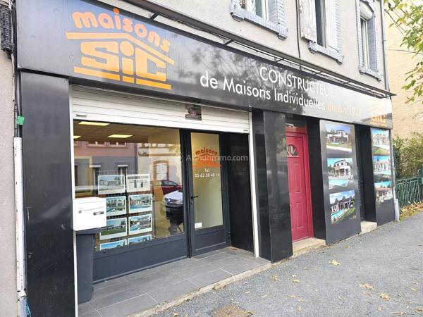 Location                                                      Local commercial
                        
                     1 pièces                      90 m2                     à Albi
