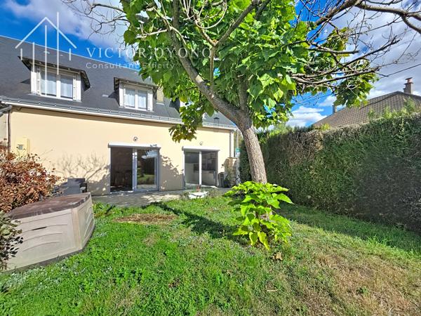 Maison
         6 pièces
        - 137 m² Exclusivité 139 000 € *