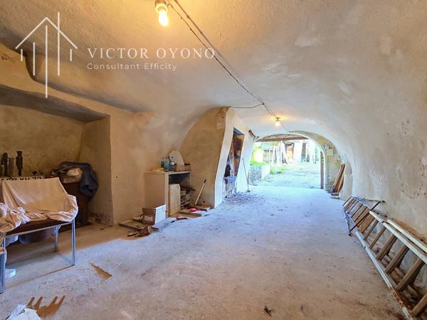 Maison
         6 pièces
        - 137 m² Exclusivité 139 000 € *