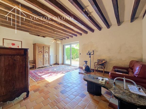 Maison
         6 pièces
        - 137 m² Exclusivité 139 000 € *
