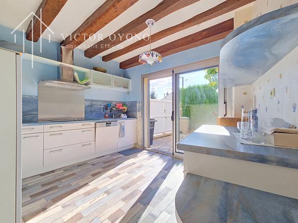 Maison
         6 pièces
        - 137 m² Exclusivité 139 000 € *