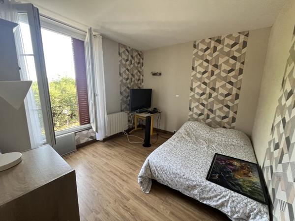 Maison à vendre 98 280 € Saint-Léger-Bridereix 6 p 149 m² DPE D
