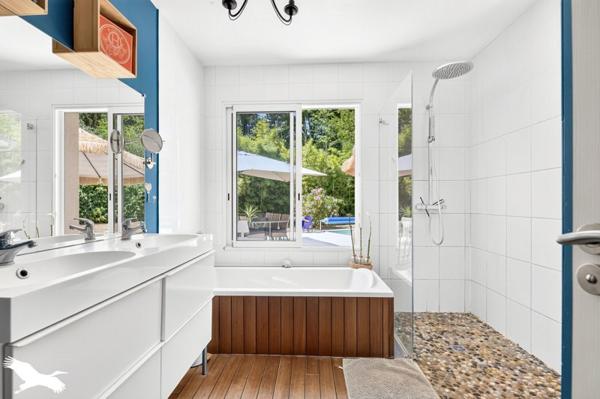 Maison à vendre 314 160 € Notre-Dame-de-Sanilhac 5 p 110 m² DPE B