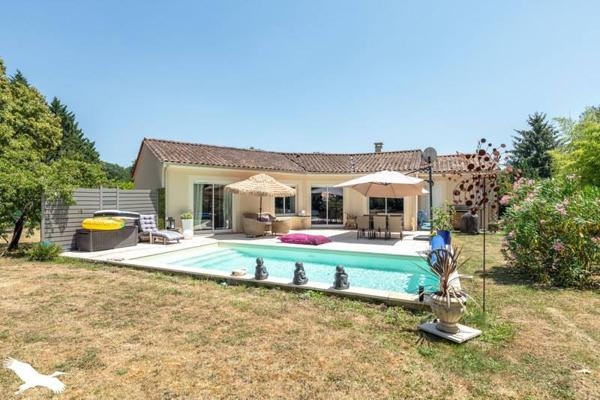 Maison à vendre 314 160 € Notre-Dame-de-Sanilhac 5 p 110 m² DPE B