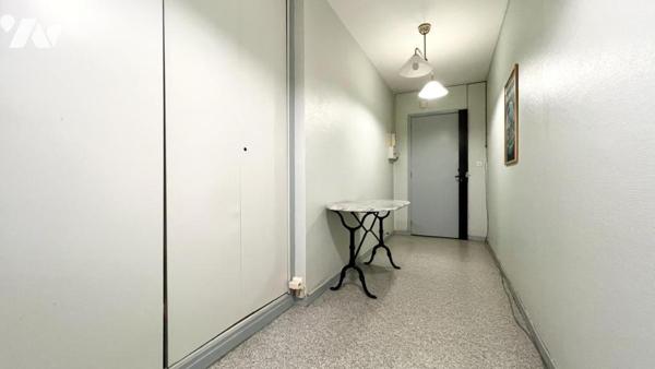 Appartement avec parking LOOS

A 1km du CHU de Lille dans une résidence de standing avec parc a...