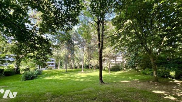Appartement avec parking LOOS

A 1km du CHU de Lille dans une résidence de standing avec parc a...