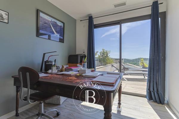 Saint-Gély-du-Fesc, Maison 4 Chambres -  165 m² à vendre